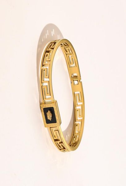 

new style bracelets women bangle luxury designer jewelry 18k gold plated stainless steel wedding lovers gift bangles accessories w1127722, Black