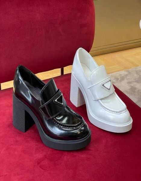 

luxury desinger heels triangle logo dress shoe women monolith chocolate black leather casual shoes platform sneakers cloudbust cla1917224