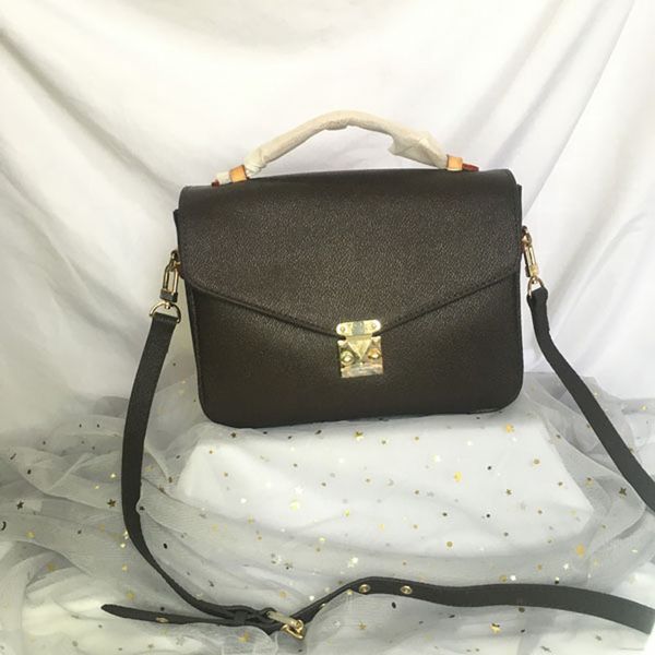 

designers shoulder bags women classic outdoor cross body bag be easy to carry about fashion shoulders purse luxurys leather women crossbodys
