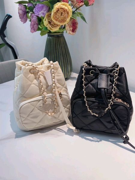 

luxury children diamond checkered quilted handbags ins girls triangle metal chain bucket bags fashion kids nylon one shoulder bag s0521, Black