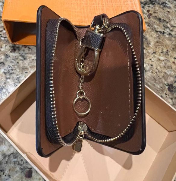 

fashion key buckle bag car keychain handmade leather keychains man woman purse bags pendant accessories 7 styles8448004, Red;blue