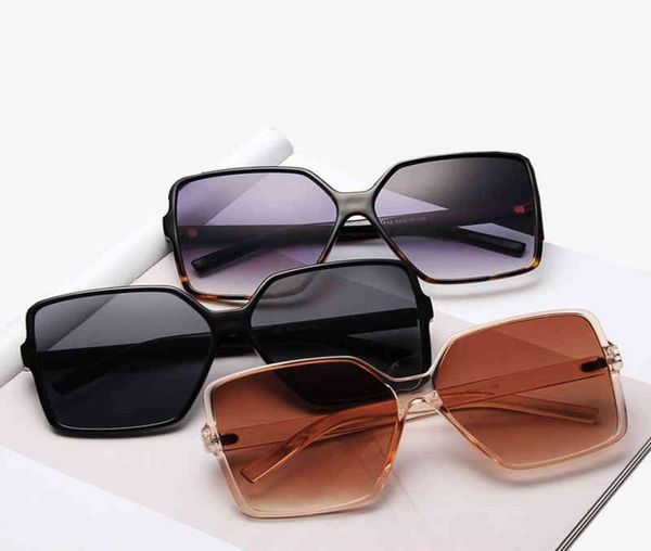 

i vision 2021 sun glass channel women uv400 sunglass01232327793, White;black