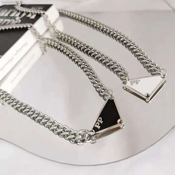 

designer silver necklace jewlery designer for women triangle letters love trendy punk men cool street pendants necklaces ladies chains luxur