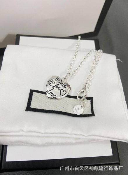 

gujiashuang gblind for fk love fearless flower and bird heartshaped round men039s and women039s pendant necklace4347337, Silver