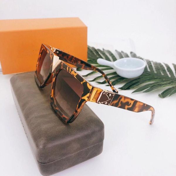 

2021 designers sunglasses luxury sunglasses stylish fashion polarized for mens womens glass uv400 8265102, White;black
