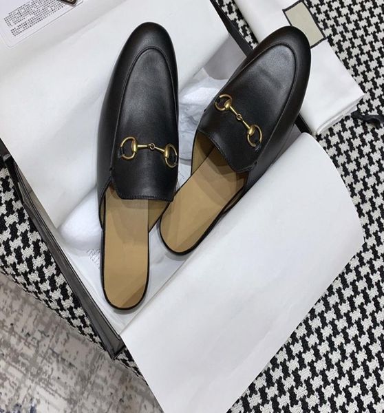 

2020 designer women summer princetown lace leather slippers hearts mules loafers genuine leather flats with buckle pattern size 351213187, Black