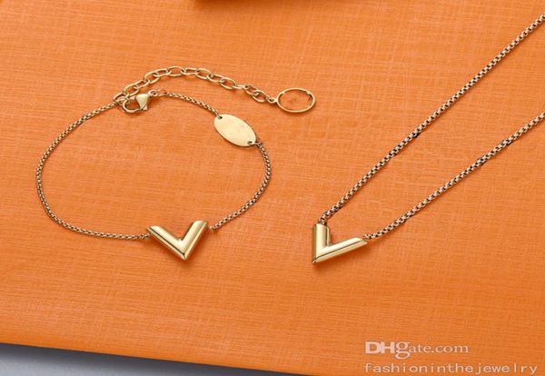 

fashion necklace designer jewelry women luxury gift love 14k gold chain letter pendant necklaces and bracelets with letters for te3622198, Silver