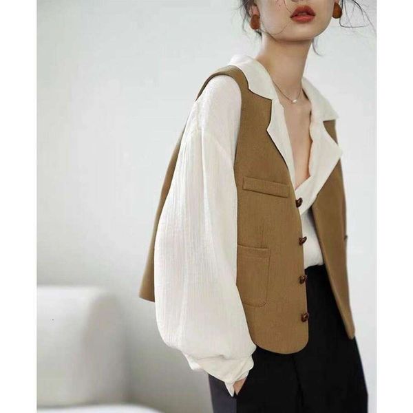

retro folded suit vest jacket for women summer french v neck short sleeveless with a fashionable exterior, Black;white