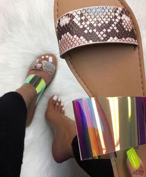 

2020 summer women039s slippers handmade rhinestone rivet style sandals flat bottom nonslip outdoor female shoes plus size2497621, Black