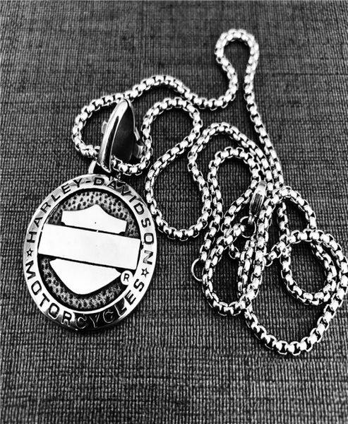 

3pcslot motorcycles biker necklace 316l stainless steel fashion jewelry motorbiker polish shield pendant with chain1332407, Silver