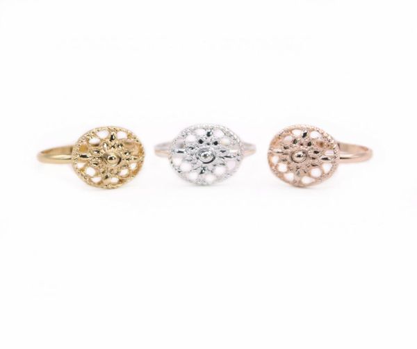 

trendy round flower ring simple circular pattern style handwelded copper ring design environmental protection material three colo3352791, Golden;silver