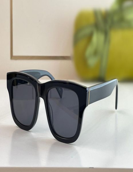 

sunglasses for summer 1135 style antiultraviolet retro plate square full frame glasses random box7849676, White;black