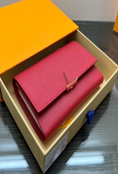 

capucines women luxurys designers short wallets taurillon handbag bag metal inlaid leather badge ladies travel wallet coin purse 14879010, Red;black