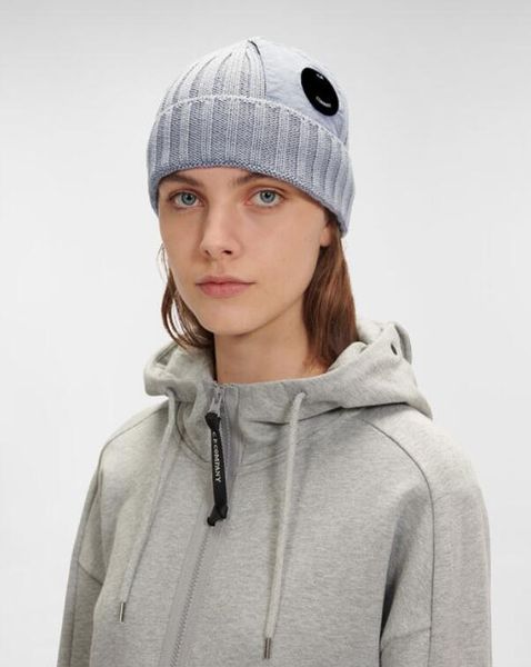 

europe men t shirt sports single one pocket two lens knitted hats beanies t-shirt women fashion face mask knitted hats tee, White;black