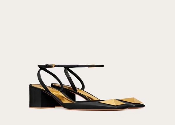 

2022 trend big rivet high heel sandal shoe version pedicure original cow patent leather foot pad sheet metal italian leather outso7560387, Black
