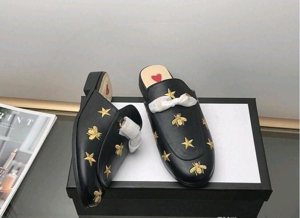 

2020 designer luxury women summer slipper princetown slippers bees snake mules loafers genuine womens leather flats with buckle pa5683817, Black