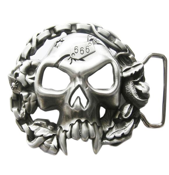 

vintage skull with motorcycle chains biker rider belt buckle gurtelschnalle boucle de ceinture8409009, Slivery;black
