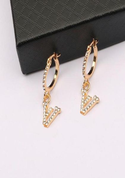 

20color 18k gold plated v letters stud luxury designer crystal geometric women rhinestone pearl earring wedding party jewerlry acc7762950, Golden;silver