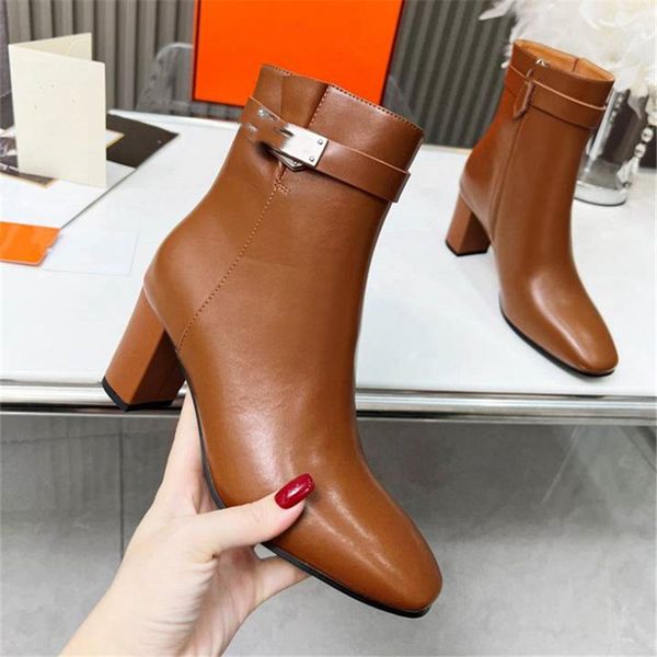 

fashion women's boots 2023 love horsesis luxury design vintage decorative letter logo autumn and winter casual martin boots snowy anti, Black
