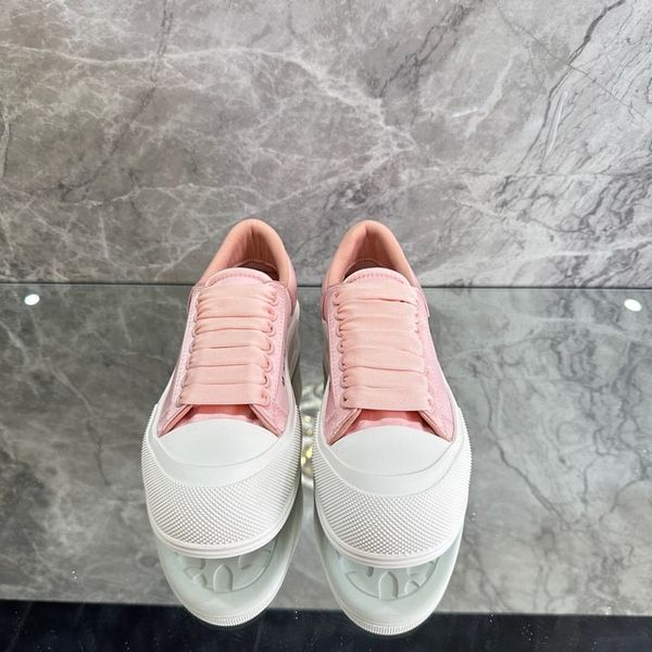 

2023 luxurys designer high-end men's outdoor sports shoes multi color white retro casual shoes fashion women's sports shoes size 3, Black