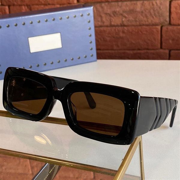 

2023 womens black frame sunglasses women men designer sun glasses square plate frame legs simple fashion style uv400 glasse 0811 w253i, White;black