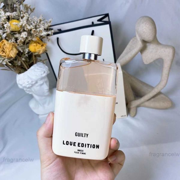 

stock brand guilty love perfumes for women cologne 100ml woman fragrance perfumes spray edp parfums royal essence fast ship wholesale 976a
