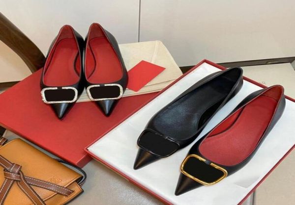 

dress shoes single shoes 039s shoes flat bottom pointed metal drill button leather shallow mouth casual women 2022 vbutton new4481656, Black