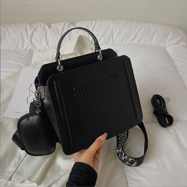 

large capacity women's crossbody bag 2023 luxury designer fashion handbag women's shoulder bag handbag &wallet 13 colors, Red;black