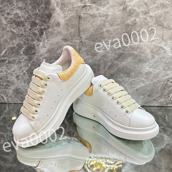 

2023 luxury trendy men casual shoes womens classic leather sneakers espadrilles platform shoe flat chaussures comfort tennis shoes xsd221105, Black