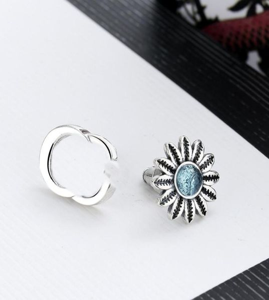 

fashion stud earrings for woman retro simple silverplated earring trend couple jewelry supply fast delivery2795173, Golden;silver