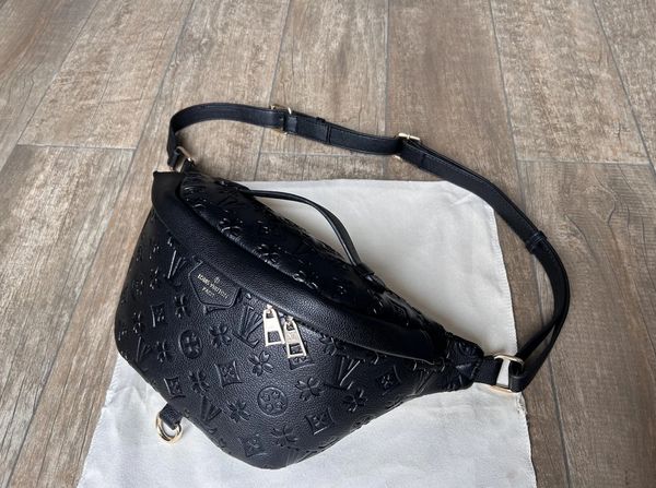 

black luxurys designers bags louise purse vutton crossbody viuton bagshoulder bag waist bags temperament cross fanny back pack bum waistbag