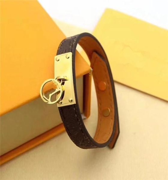 

2022 beautiful classic letter flower women men leather bracelet with box can be whole6488413, Golden;silver