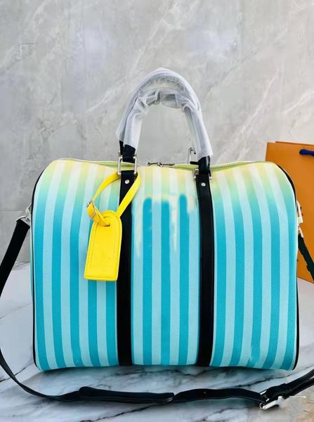 

duffle bag stripe 50 travel luggage for men real leather women crossbody totes shoulder bags mens womens handbags aaaa1662701