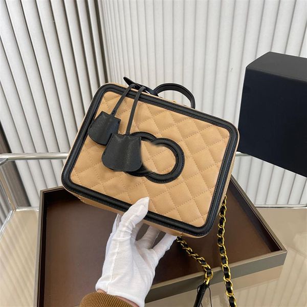

womens designer camera vanity box bags filigree handle totes crossbody shoulder quilted matelasse cosmetic case outdoor sacoch268u