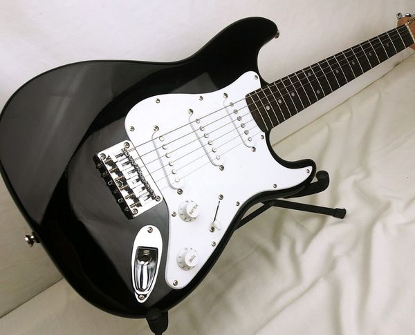 

2005 squie strat-style electric guitar short scale starter