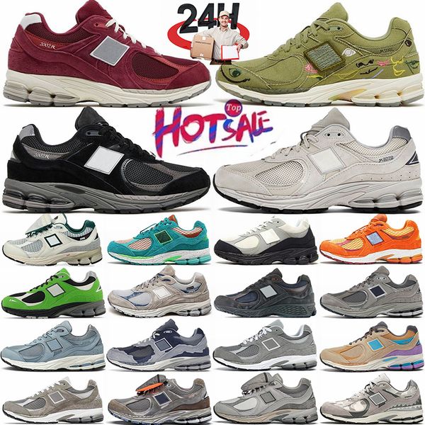 

trainers 2002r 9060 athletic luxury casual shoes men women triple s black white grey pack balance outdoor rain cloud phantom sea salt design