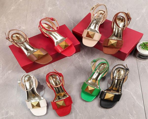 

2022 women sandals slippers one stud flat thong calfskin casual sandal summer designer luxury fashion ladies beach flat flip 8321876, Black