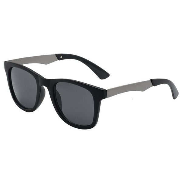 

designer sunglasses fashion luxury classic goods new style outdoor men's and women's universal square sunglasses with box and lett, White;black