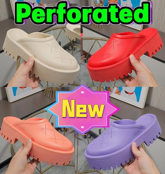 

luxury sandals women perforated logo slipon platform rubber mules men women slippers el bathroom shoes classic flat summer laz8444546, Black