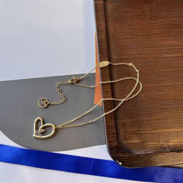 

23ss luxury design necklace 18k gold plated stainless steel heart necklaces choker chain letter pendant fashion girls womens weddi268d, Silver