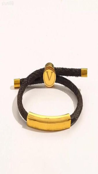 

designer leather bracelet identification fashion men039s and women039s stainless steel bracelet flower jewelry9263075, Black