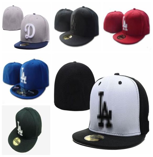 

2021 fitted hats women snapbacks cap hip hop adjustbale football embroidery beanies outdoors sports hat pom poms winter knitted ca2615143, Black;white