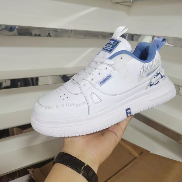 

24ss men's motorcycle boots fashion autumn new thick sole elevated casual versatile student flat sole board shoes women sneakers