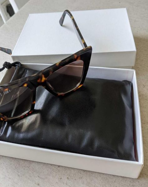 

designer cat eyes sunglasses for women summer style antiultraviolet retro shield lens plate square full frame fashion eyeglasses 3654782, White;black