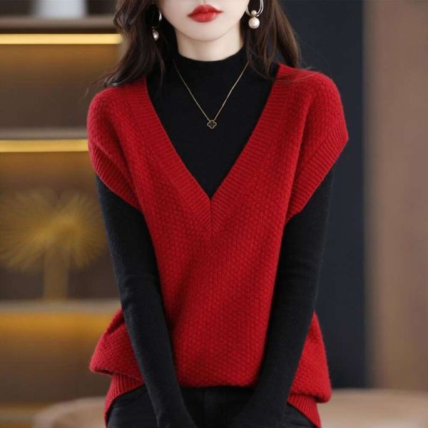 

womens knitted vest spring and autumn outerwear sweaters wool, Black;white