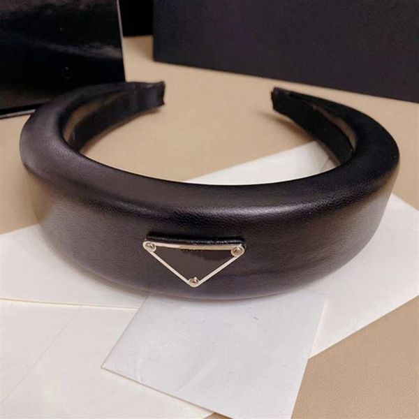

classic p designers high skull luxury headbands hair bands for women girl brand pu leather headband sports hair jewelry hoops 3col297w, Silver