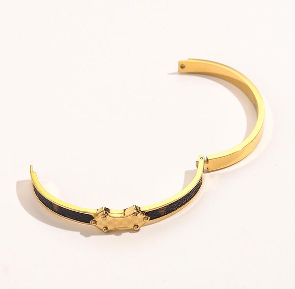 

designer branded bracelets women bangle designer jewelry faux leather 18k gold plated stainless steel bracelet womens wedding gift6297663, Black