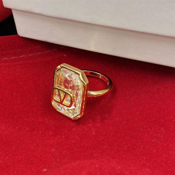 

2023 designer crystal v ring letter couple rings fashion crystal gold plated jewelry lovers ring200h, Silver