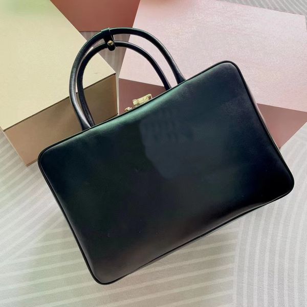 

2023 new large size m home bowling bag imported calfskin multifunctional clutch bag luxurious design authentic women's handbag 5bb117