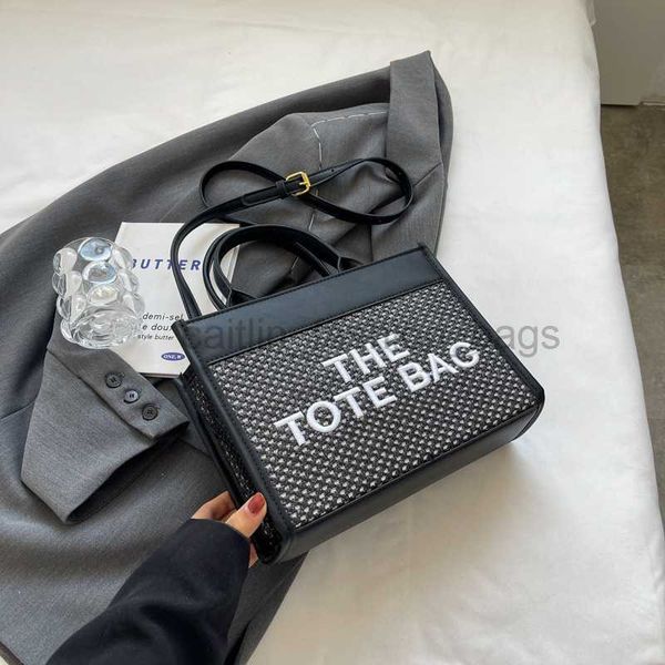 

bag 2023 tote designer bag new fashion handmade tote bag women's large capacity portable vegetable basket commuting shoulder bag caitli